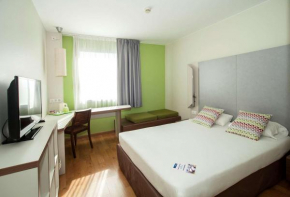 Travelodge BCN Cornella Fira